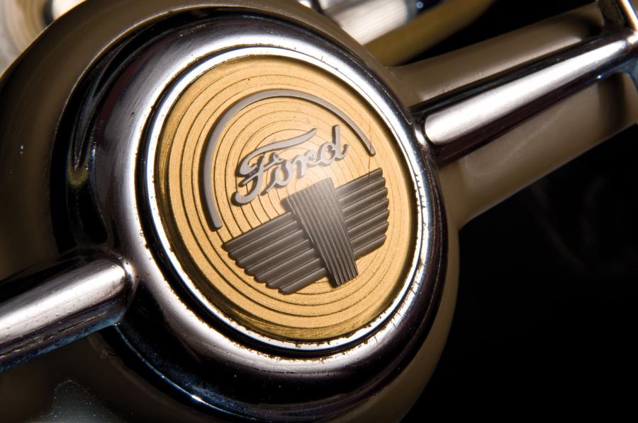  Ford Sportsman Convertible 1948 года  (фото 4 из 7)